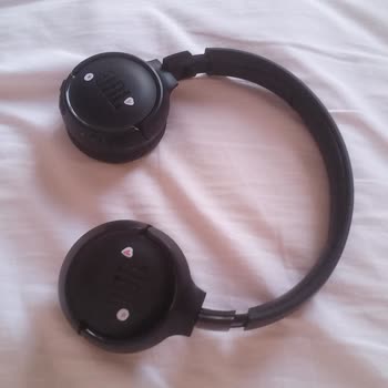 JBL 520 BT Uygulama Sorunu Ve Fiziksel Kusurlar