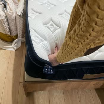 Çöken Yatak Ve Yetersiz Müşteri Hizmetleri