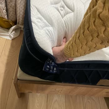 Çöken Yatak Ve Yetersiz Müşteri Hizmetleri