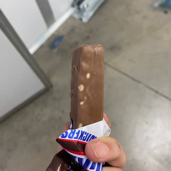 Шоколад с белыми пятнами: проблема качества?