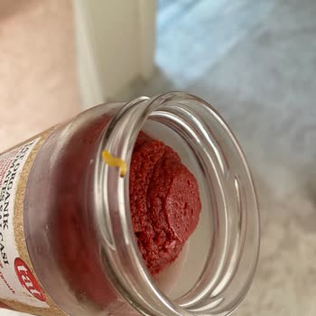 Organik Salçada Kurtçuk Şoku!