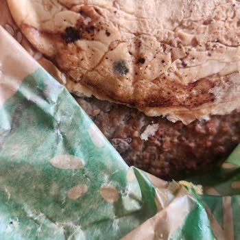 Küflü Hamburger Ve Eksik İade Sorunu