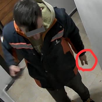 Sigara İçen Kargo Görevlisi Ve Teslimat Sorunu