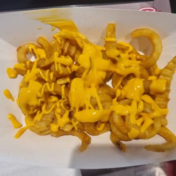 Arby's Porsiyon Yanıltmacası: Büyük Boy Patates Hayal Kırıklığı