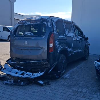 Araç Takla Attı, Airbag Açılmadı: Can Güvenliğimiz Tehlikede