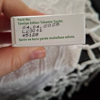 Mastiqe Marka Sakızın İçerisinden Kıl Çıktı!