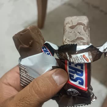 Snickers, chocolate en mal estado y sabor rancio