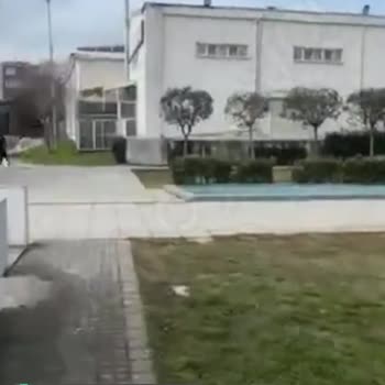 İspark Asansör Çalışmıyor, Merdivenler Pislik İçinde