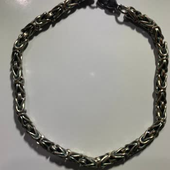 Fenerium Mağazasından Alınan Bileklik Hayal Kırıklığı Yarattı