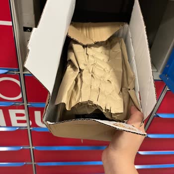 Kerastase, paquete enviado abierto, solicito reembolso