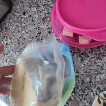 Zincir Marketten Alınan Sütaş Kaşar Peynirinin Bozulması!