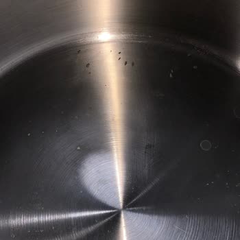 Gallery Crystal Fissler Düdüklü Tencerede Çelik Atması ve Sararma Sorunu