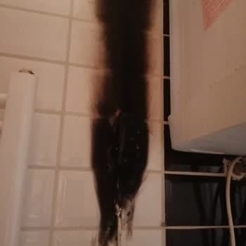 Arçelik Servis Hatası Yüzünden Yangın Ve Sıcak Su Sorunu