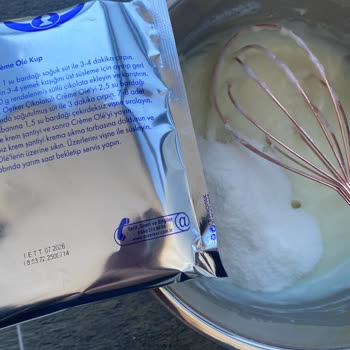 Güvenilir Marka De. Oetker'den Beklenmedik Böcek Sürprizi