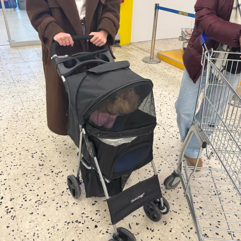 Metro Grossmarket'te Evcil Hayvan Krizi: Köpeğimle Girişe İzin Verilmedi