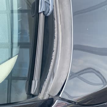 BMW 520i Kronik Ön Panjur Sorunu