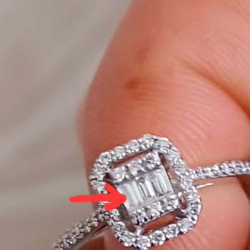 Blue Diamond Yüzüğün Taşı Düşüyor Ve Müşteri Suçlanıyor