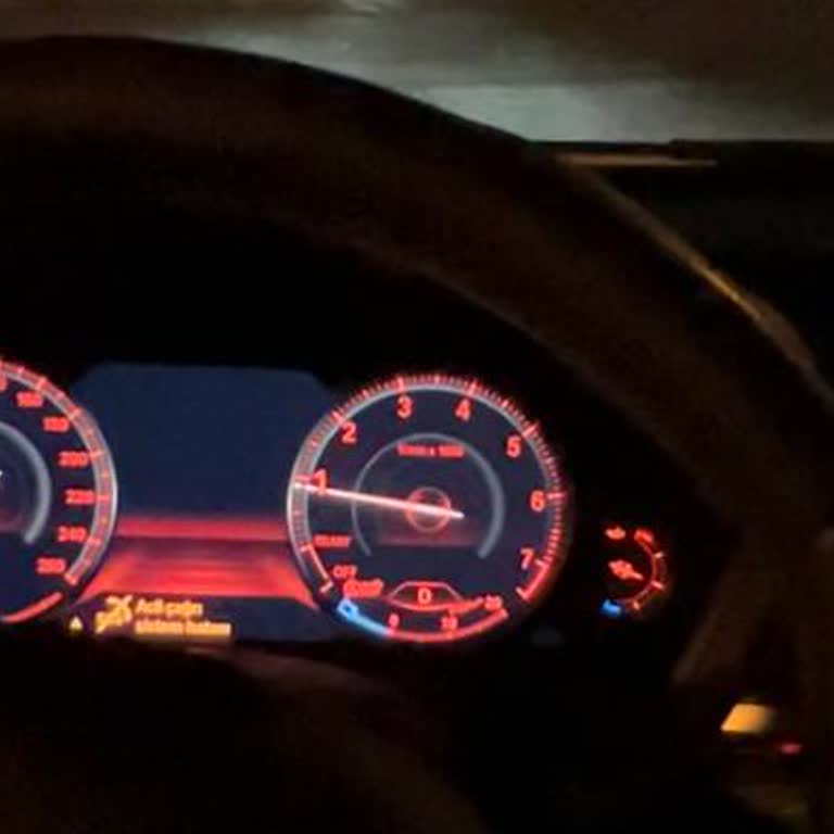 BMW Acil Çağrı Sistemi Hatası Ve Pil Değişimi Sorunu