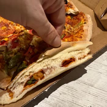 Domino's Erenköy: Pizzaların Kalitesi Hayal Kırıklığı Yarattı