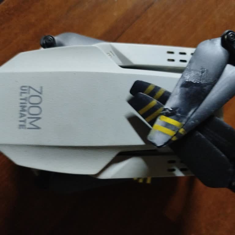 Corby Drones Sol Arka Pervane Zor Dönüyor!