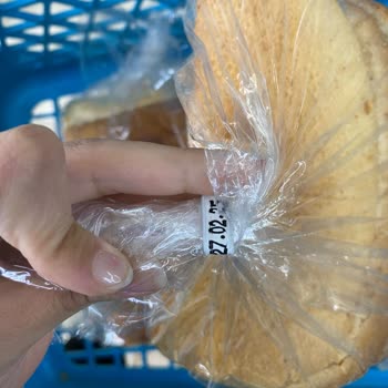 Küflü Tost Ekmeği Şoku: Son Kullanma Tarihi Geçmemiş Ama Küf İçinde!