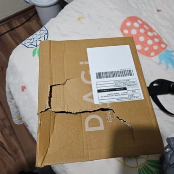 Trendyol Üzerinden Gelen Hasarlı Kargolar: Dagi Markası İle Yaşanan Sorunlar