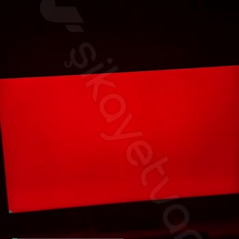 Yepyeni Samsung M7 Monitör Cihazımda Kocaman Gölgelenme Ekran Hatası