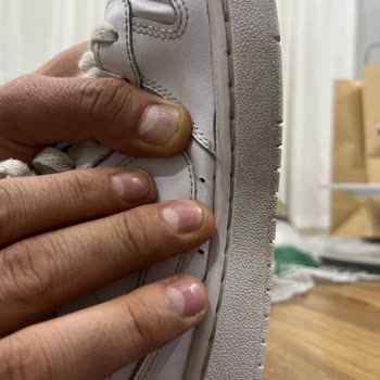 Nike Shoes I Bought from Deichmann Burst in Months and Was Denied Return