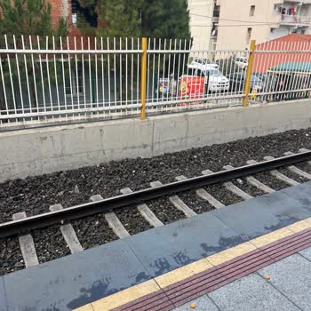 İzban Ve Otobüslerde Zamanlama Sorunu