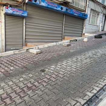 Kaldırım İşgali Ve Araç Park Sorunu