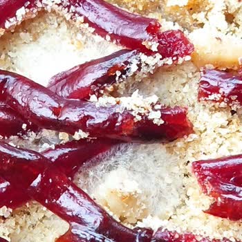 Küflü Kek Ve İlgisiz Hizmet: İnsan Sağlığına Duyarsızlık