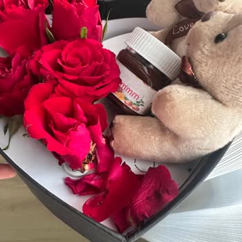 Kötü Güller Ve İade Sorunu: Özel Günüm Mahvoldu