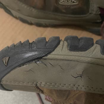 Keen Kısa Sürede Aşınan Botlar İçin Çözüm Bekliyorum