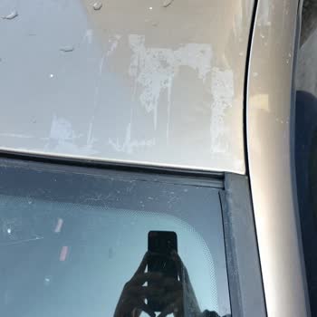 Oto Cam Değişiminde Vernik Hasarı Ve İlgisizlik