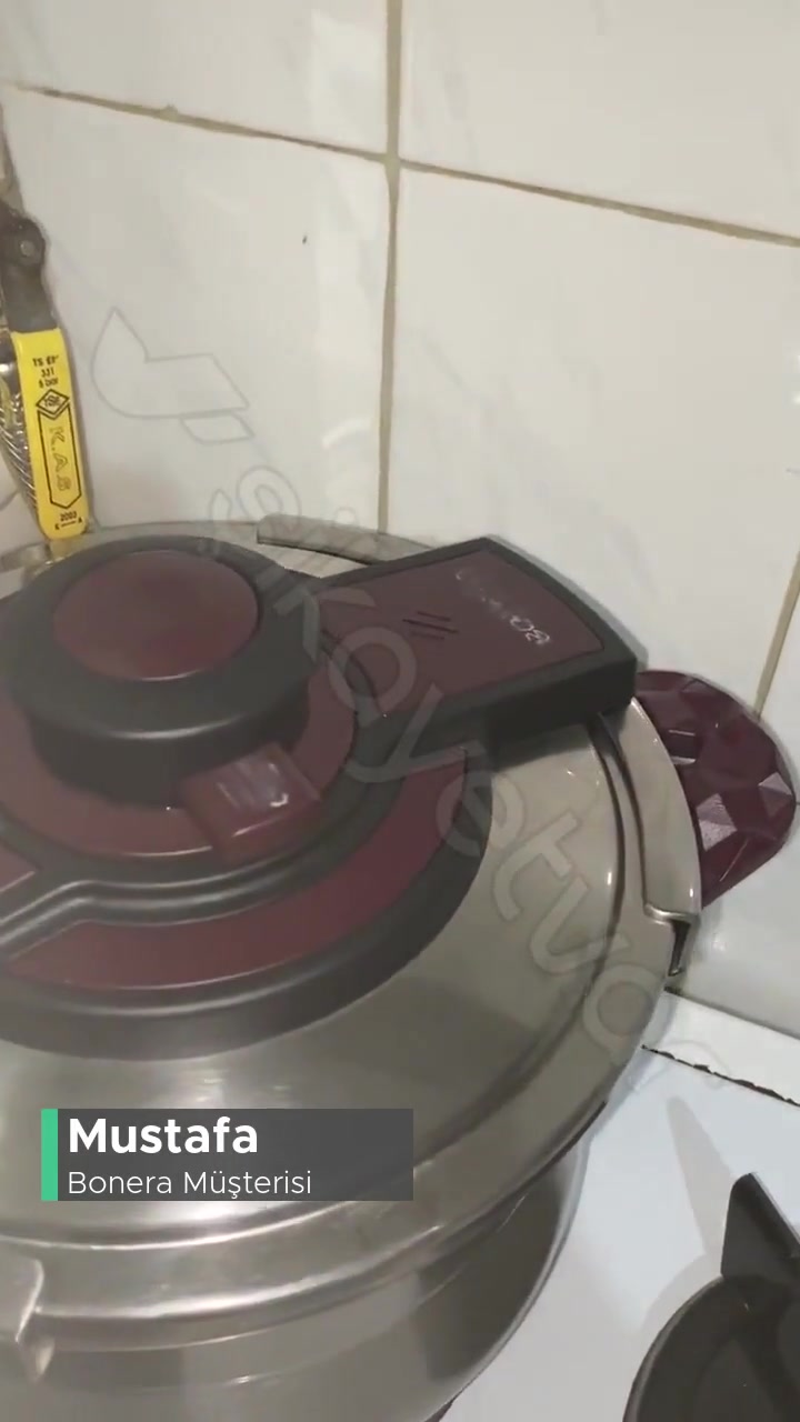 Bonera Düdüklü Tencere Sorunu! videonun kapak resmi