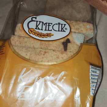 BİM'den Alınan Ekmekte Şok Edici Bulgu