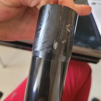 BİM'den Alınan Süpürge Hayal Kırıklığı Yarattı