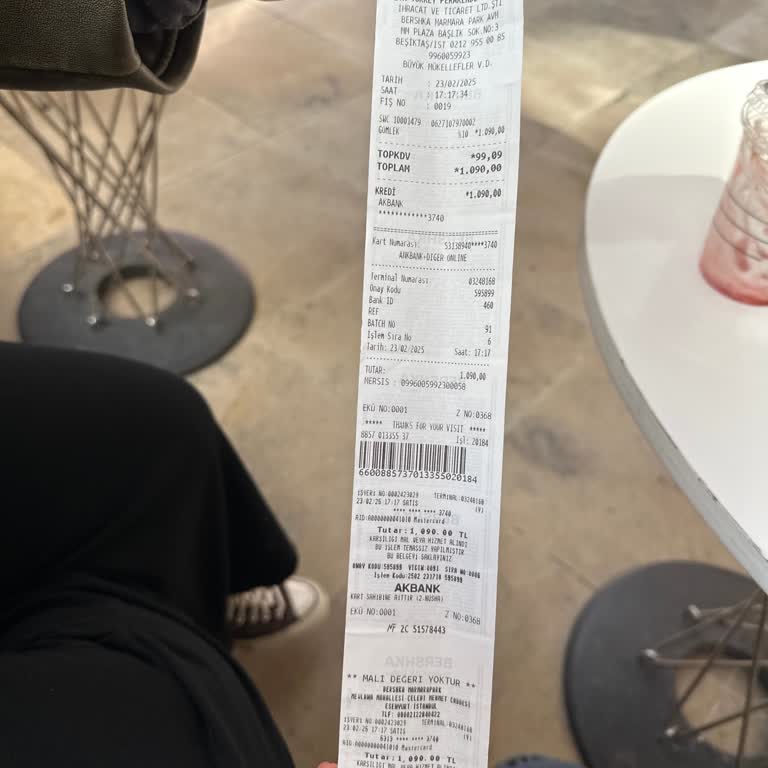 Parfüm Kokusu Nedeniyle İade Reddedildi