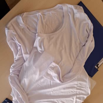 Kebras İsimli Giyim Mağazasından Body Aldım Görseldeki Ürünle Alakası Yok