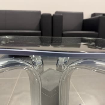 Realme 12 Telefon Kasası Neden Yamuldu?