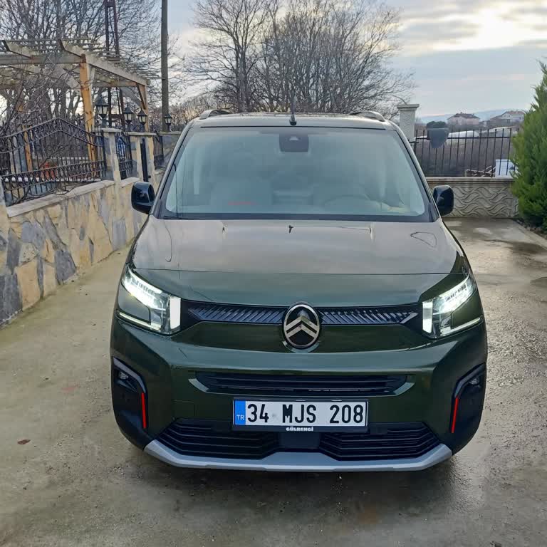 Citroen Berlingo'da Yüksek Hızda Rahatsız Edici Ses Sorunu