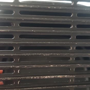 Tefal Easy Fry & Grill Izgarasında Beklenmedik Soyulma