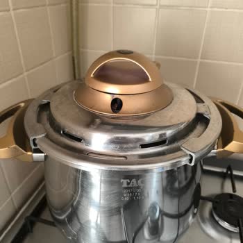 Taç Mutfak Düdüklü Tencere Kapak Sorunu Ve Müşteri Hizmetleri Hayal Kırıklığı