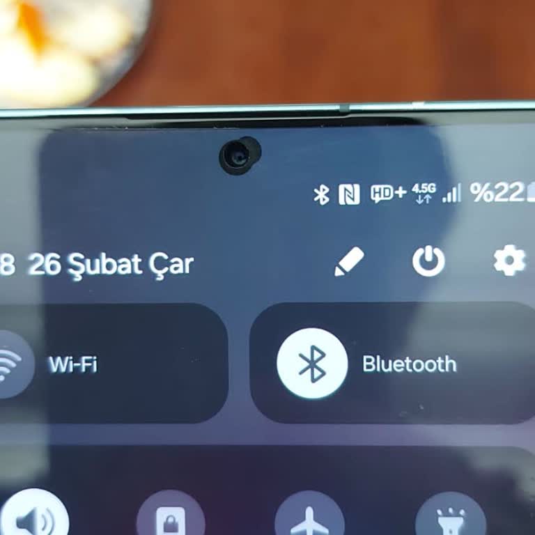 Samsung Servisinde Ekran Lekesi Kabusu