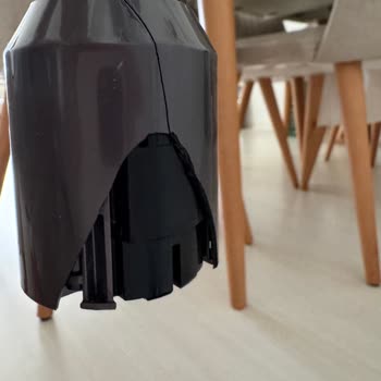 Dyson Süpürge: Kalitesiz Malzeme Ve Yanlış Fatura Sorunu