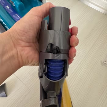 Dyson Süpürge: Kalitesiz Malzeme Ve Yanlış Fatura Sorunu