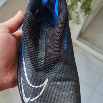 Nike Futbol Kramponlarında Beklenmedik Deformasyon Sorunu