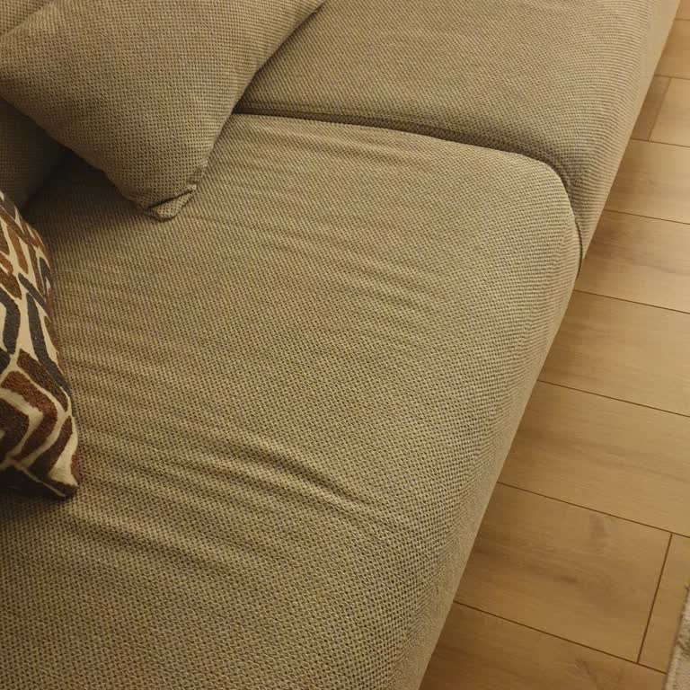 Enza Home Koltuk Takımında İlk Günden Potlaşma Sorunu