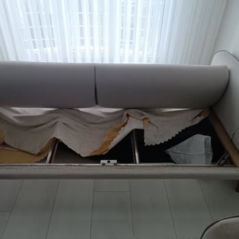 Divanev Oturma Yerleri Toplanma Yaptı