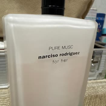 Sislove Parfüm'den Gelen Su Gibi Parfüm